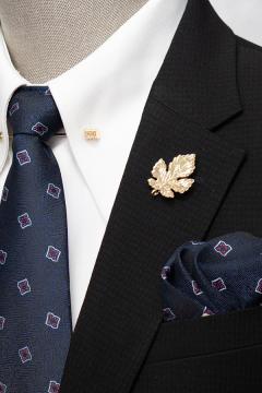 Bộ Suit Đen Gân Kẻ Vuông Modern Fit TGS357